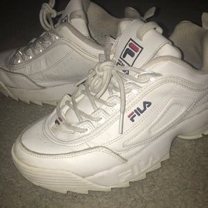 Womens size 8 filas!